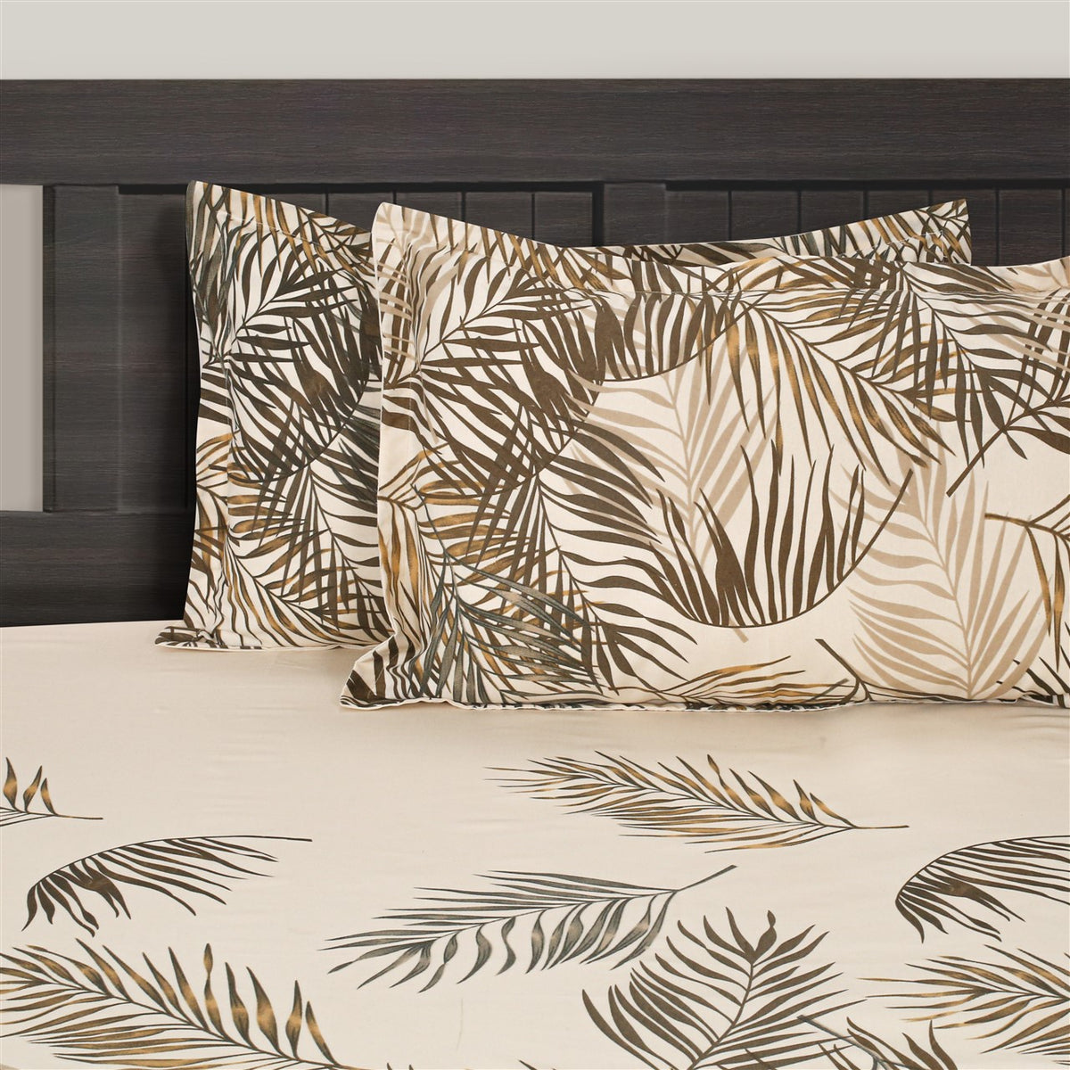 Tropical Palm Canopy 200 TC Pure Cotton Bedsheet Set with Pillow Cover