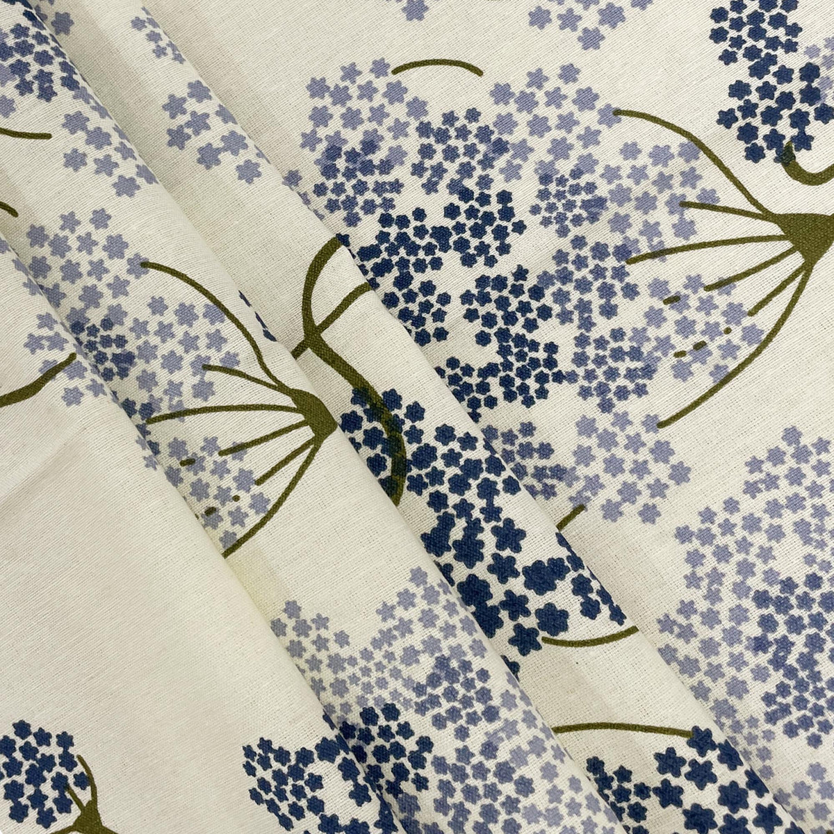 Indigo Blossom Vine 144 TC Pure Cotton Bedsheet Set with Pillow Cover