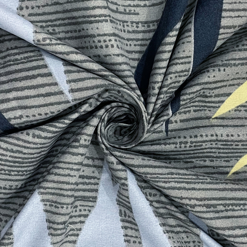 Tropical Breeze Double Queen Bedsheet - Soft Pastel Palm Leaf Pattern for a Fresh, Modern Look