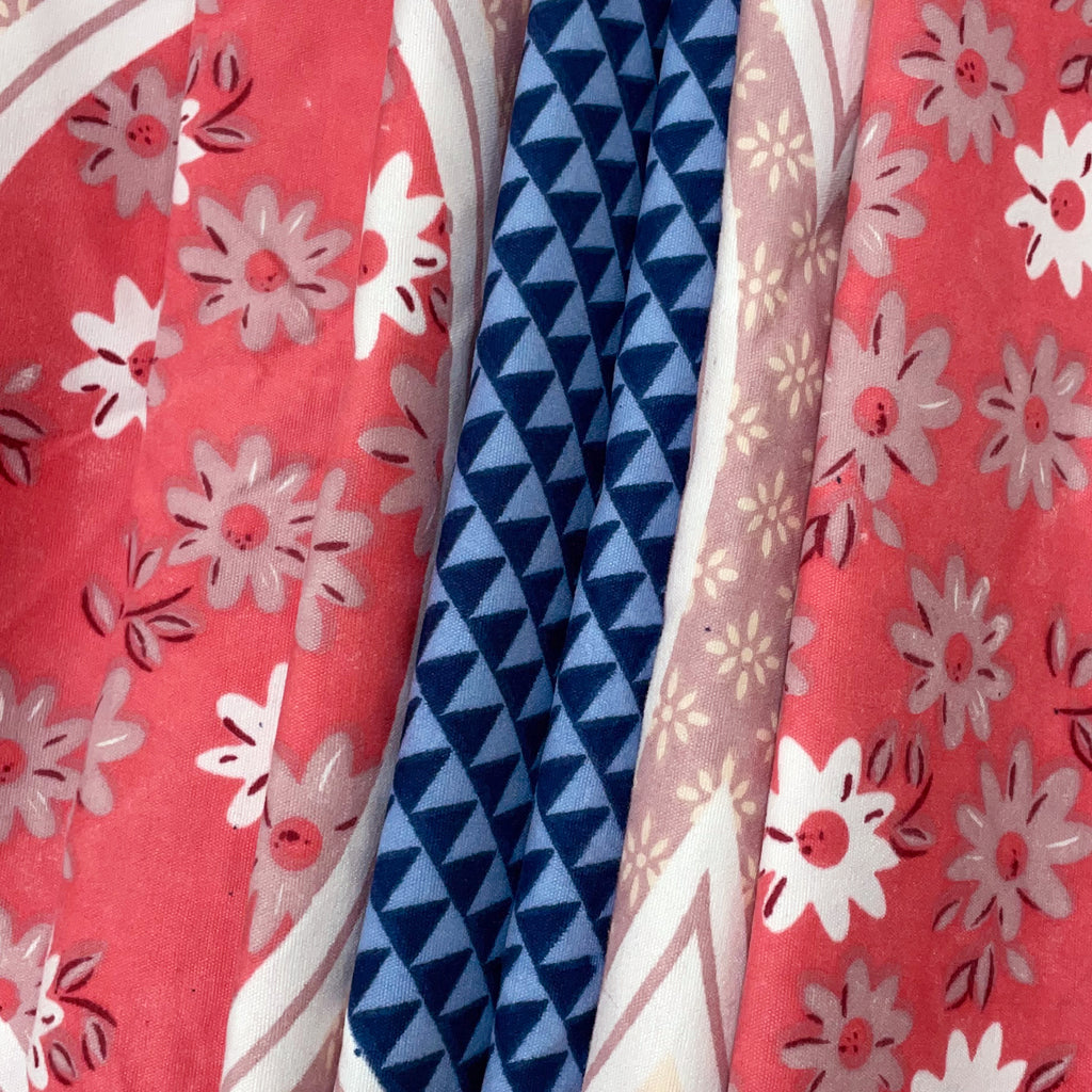 Bold Red & Blue Arch Floral Double Queen Bedsheet - Soft Cotton Feel, Vibrant Printed Design
