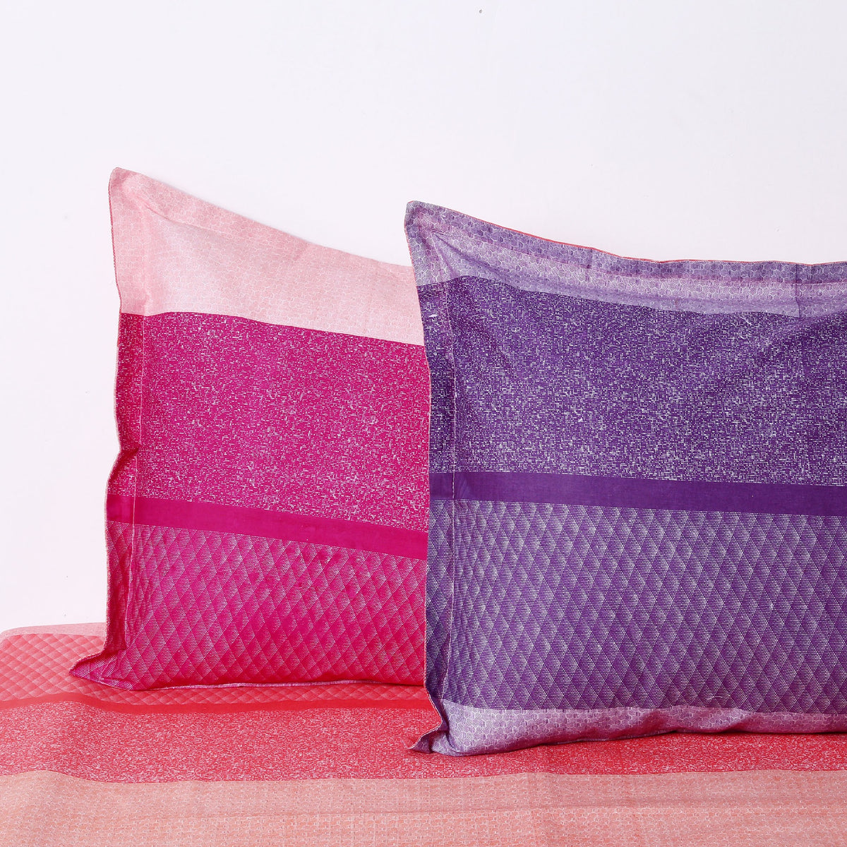 Pink Coral Textured Stripes 144 TC Pure Cotton Bedsheet Set with Pillow Cover