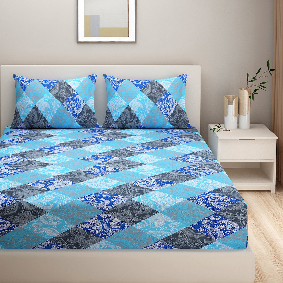 Aqua Royal Paisley Patchwork 144 TC Pure Cotton Bedsheet Set with Pillow Cover
