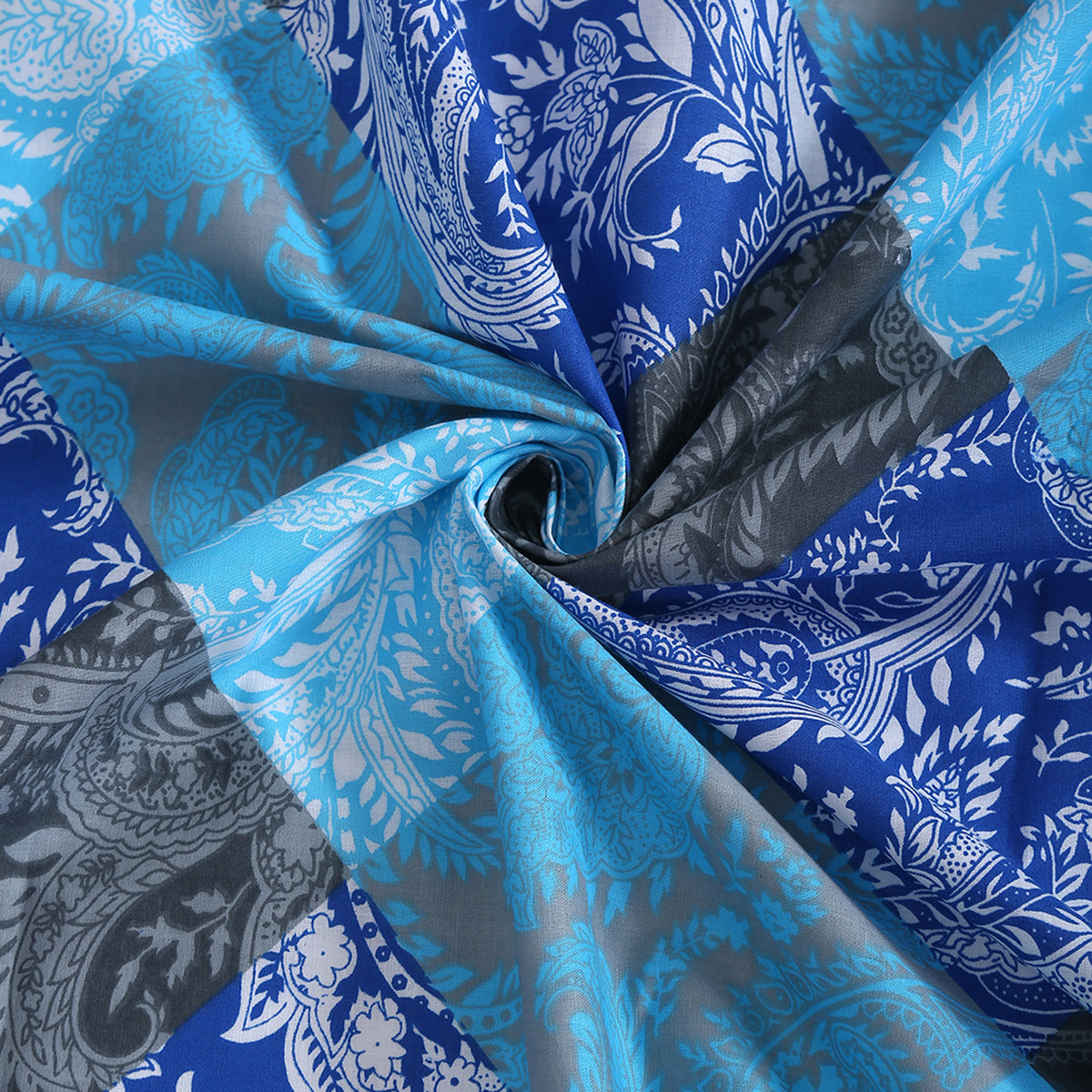 Aqua Royal Paisley Patchwork 144 TC Pure Cotton Bedsheet Set with Pillow Cover