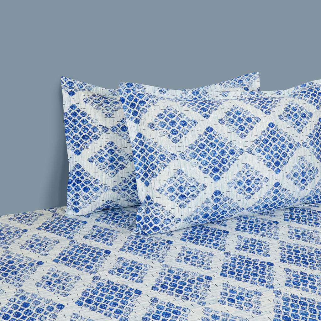 Azure Mosaic White & Blue Geometric 160 TC Pure Cotton Bedsheet with Pillow Cover