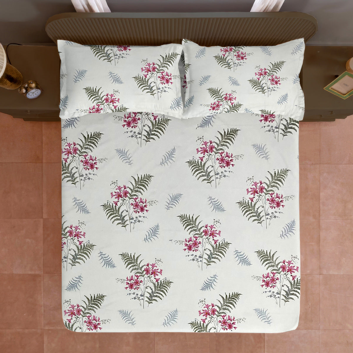 Ivory Fern Blossom 144 TC Pure Cotton Bedsheet Set with Pillow Cover