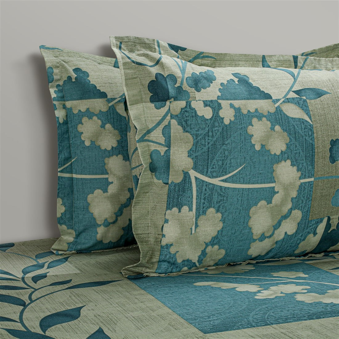 Sage Teal Floral Patchwork 144 TC Pure Cotton Bedsheet Set with Pillow Cover