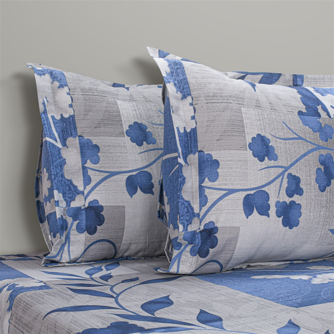 Silver Blue Floral Patchwork 144 TC Pure Cotton Bedsheet Set with Pillow Cover
