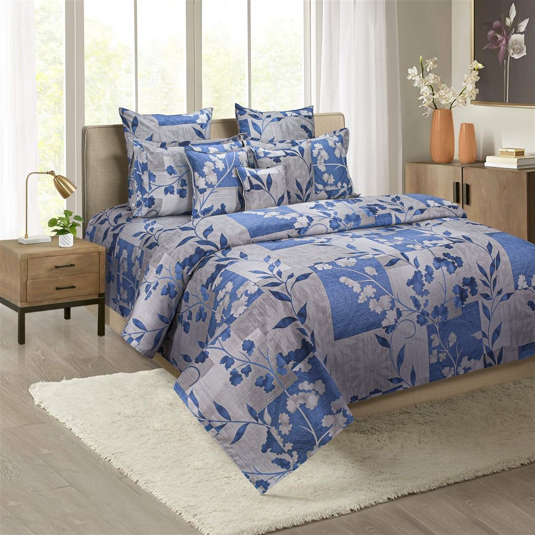 Silver Blue Floral Patchwork 144 TC Pure Cotton Bedsheet Set with Pillow Cover