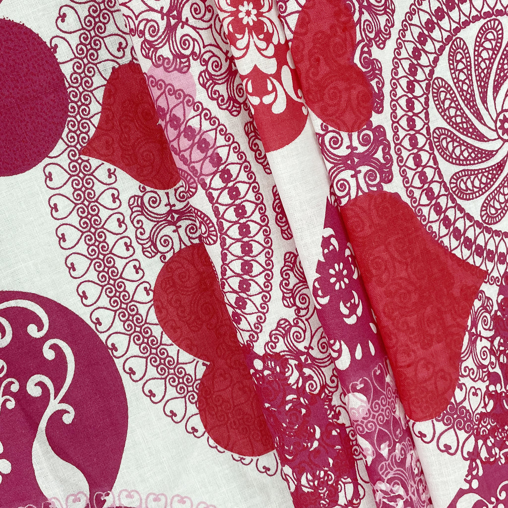 Sweetheart Bloom Pink & White Heart Print 160 TC Pure Cotton Bedsheet with Pillow Cover