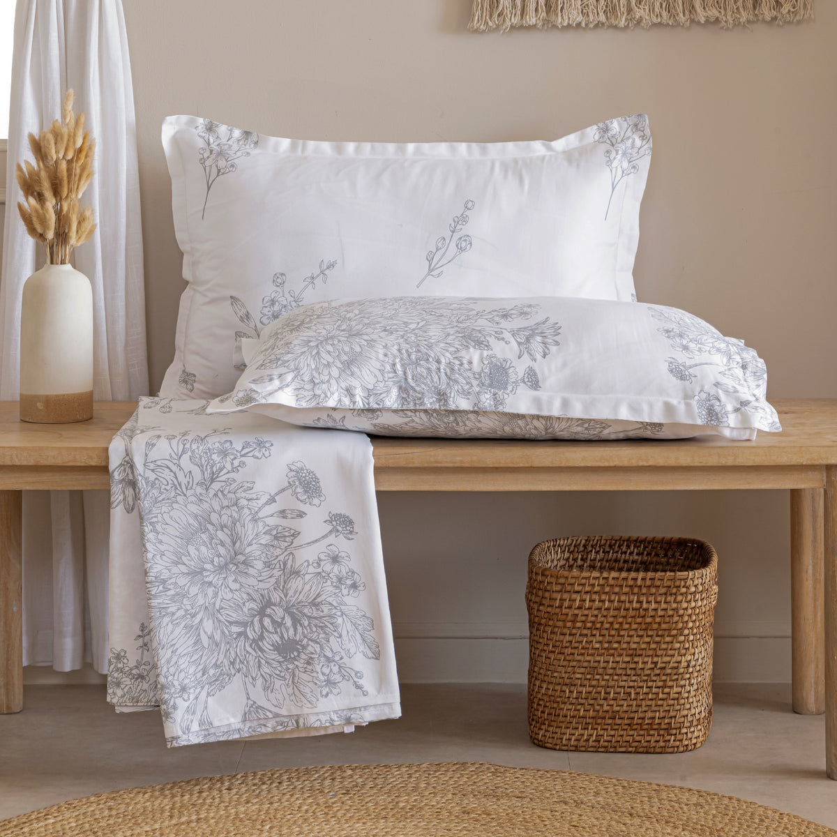 Ivory Botanical Sketch 250 TC Pure Cotton Bedsheet Set with Pillow Cover
