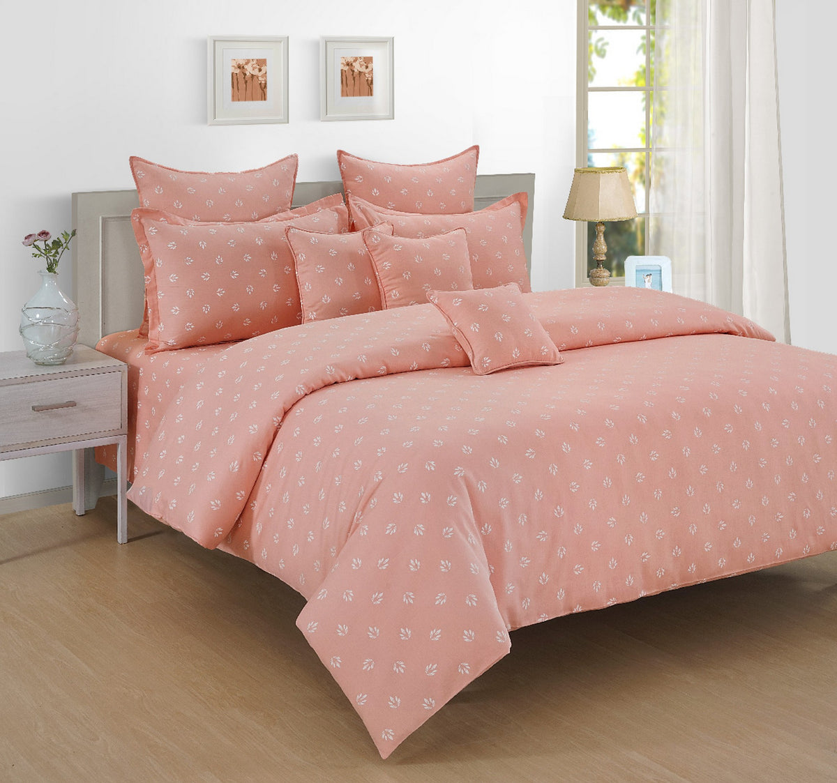 Peach Petite Leaves 250 TC Pure Cotton Bedsheet Set with Pillow Cover