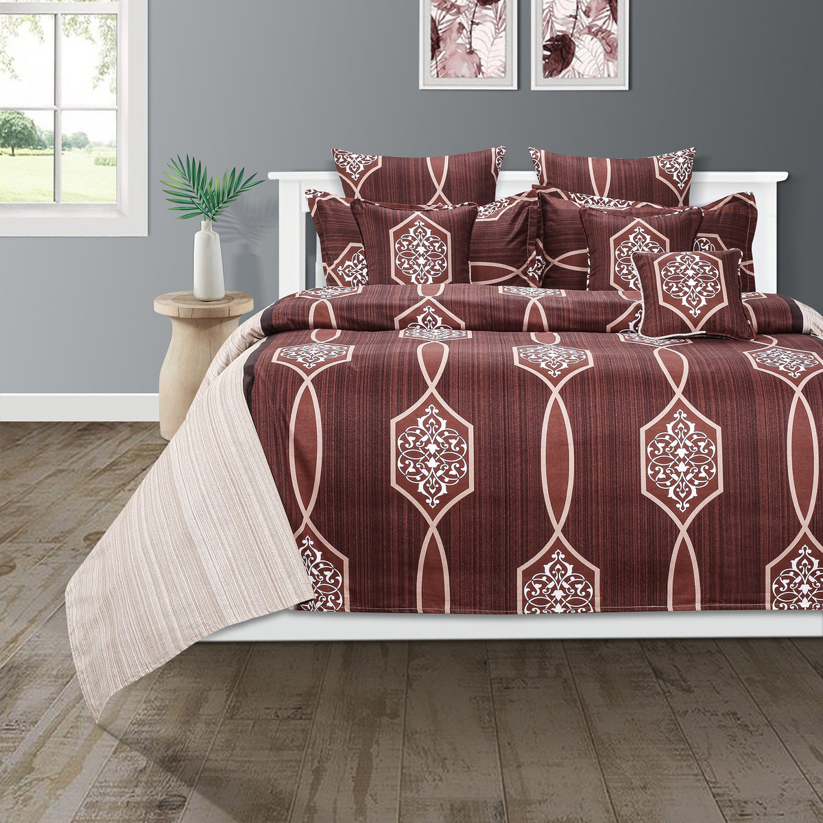 Mocha Ornamental Links 250 TC Pure Cotton Bedsheet Set with Pillow Cover