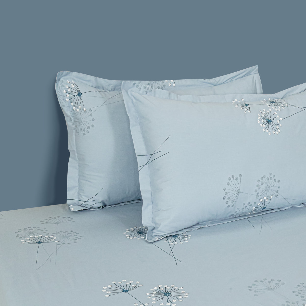 Powder Blue Dandelion Whispers 240 TC Pure Cotton Bedsheet Set with Pillow Cover
