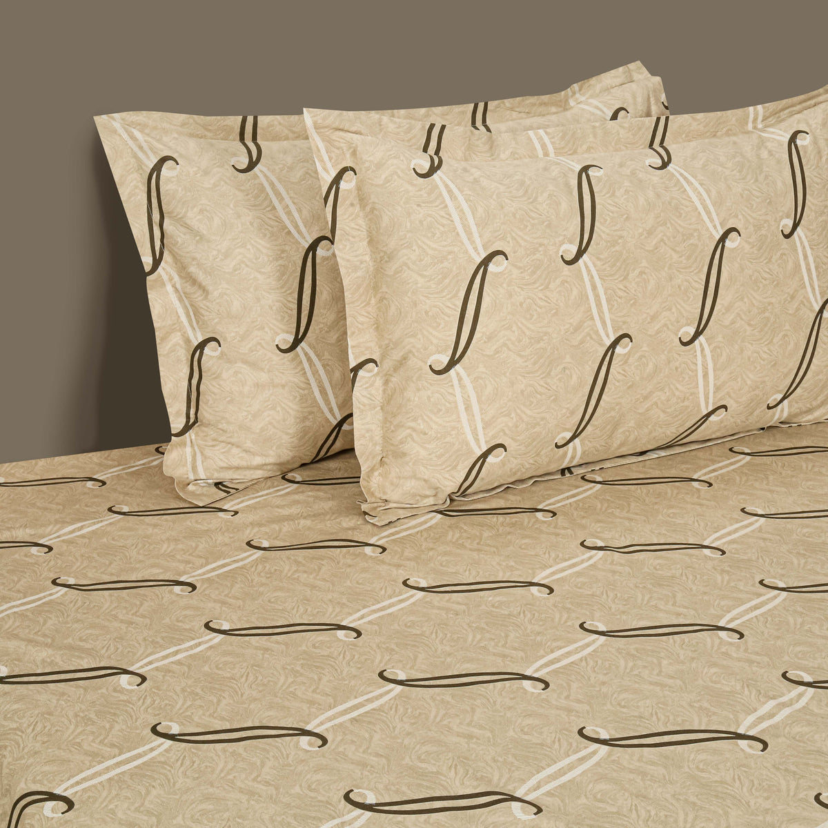 Sandstone Flowing Ribbons 250 TC Pure Cotton Bedsheet Set with Pillow Cover